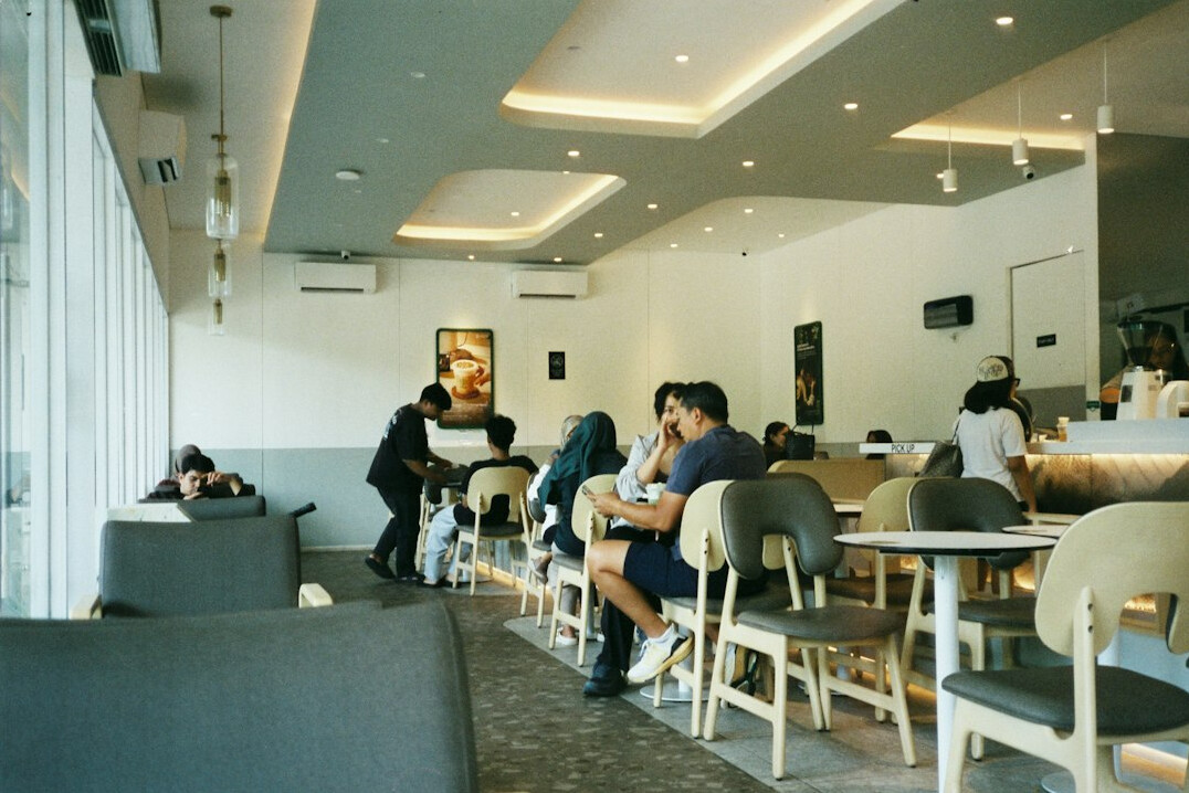 group lunch in cafeteria